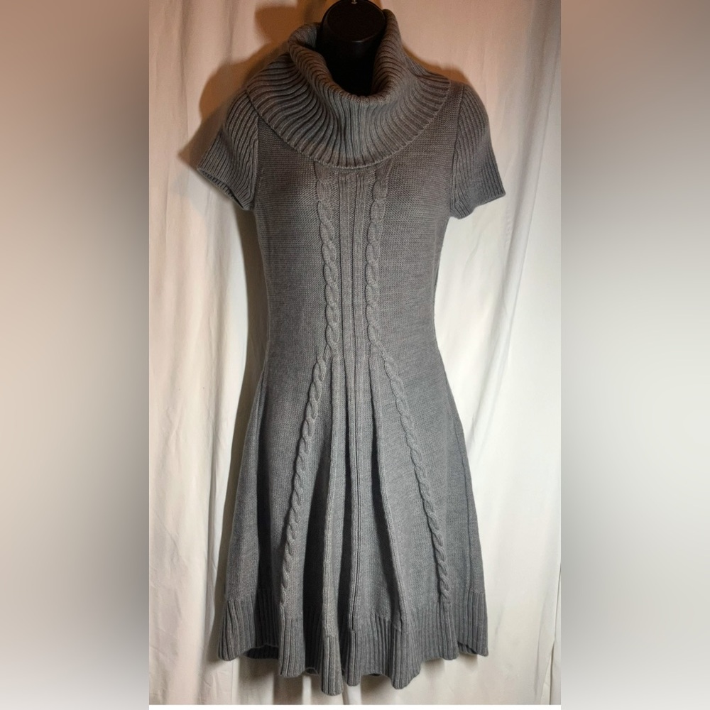 Jessica Howard Grey fit & flared short-sleeve sweater dress size Medium #10342